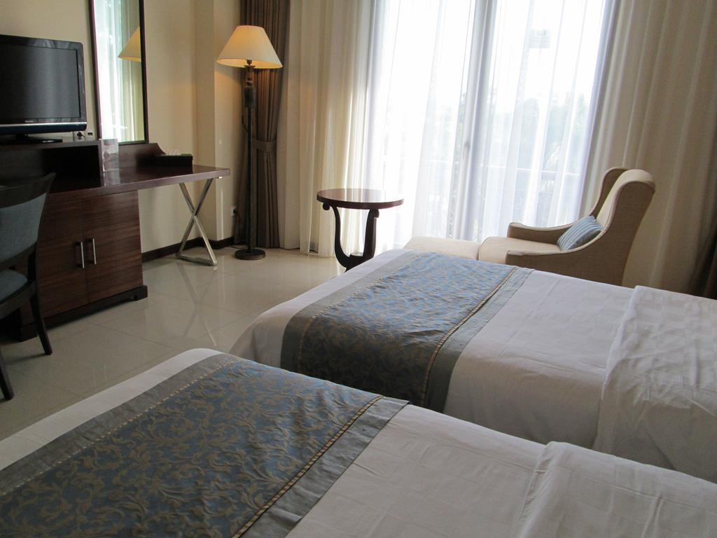 Asmila Boutique Hotel Bandung Luaran gambar