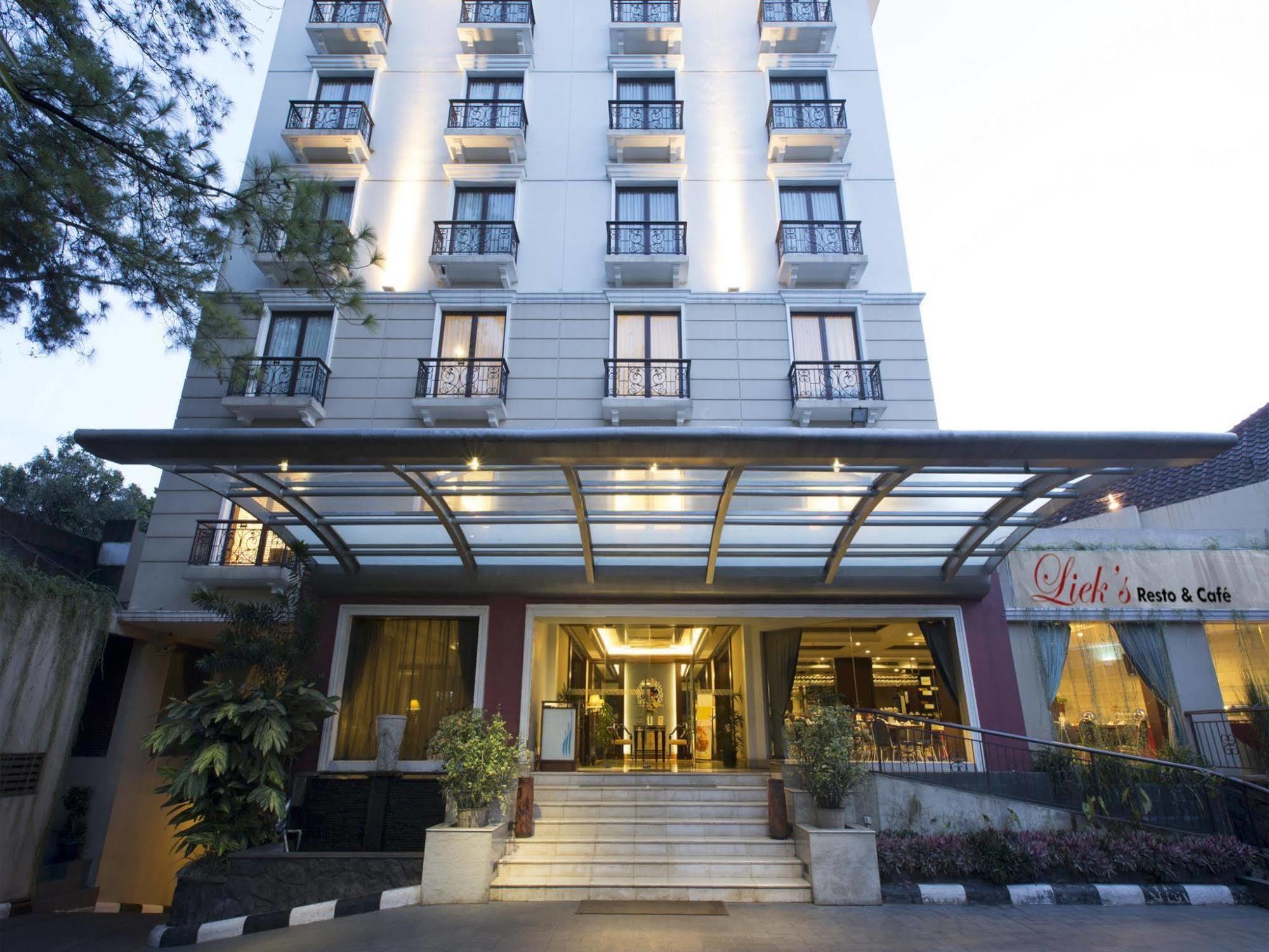 Asmila Boutique Hotel Bandung Luaran gambar