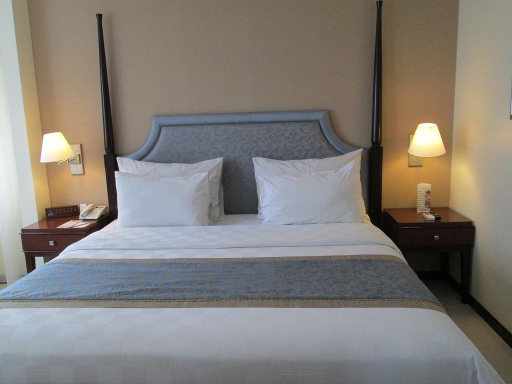 Asmila Boutique Hotel Bandung Luaran gambar